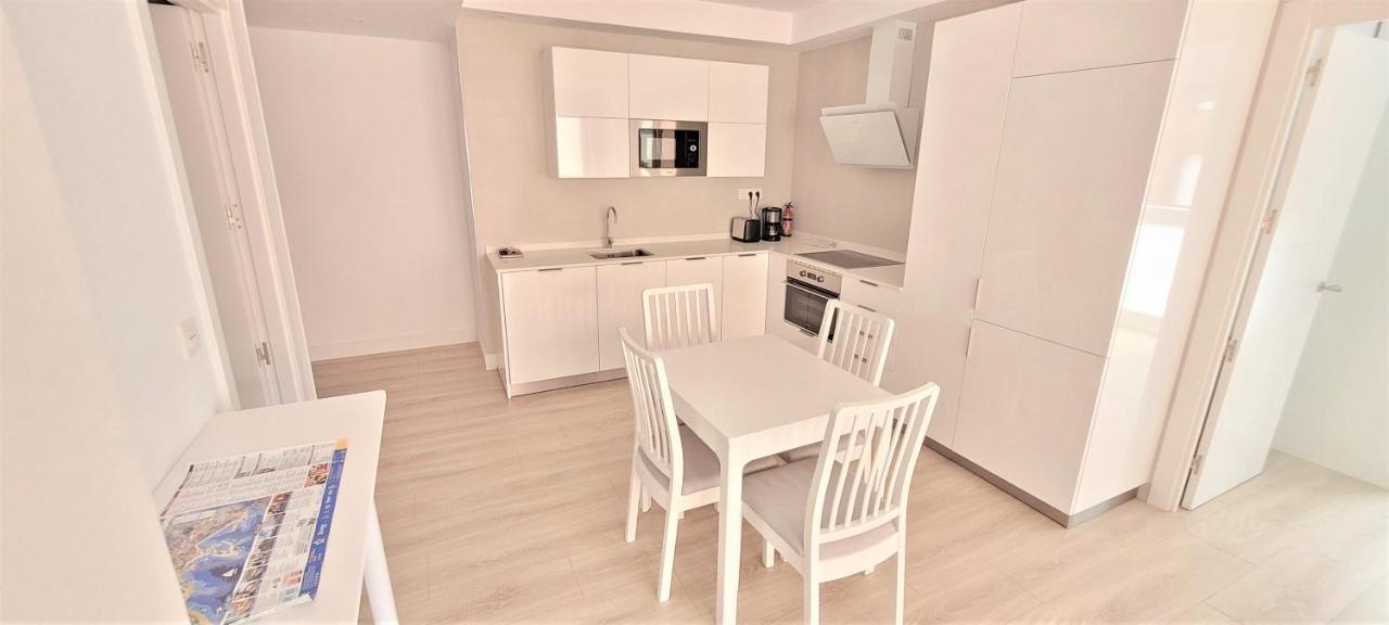 Cozy White Home In Getxo Exteriér fotografie