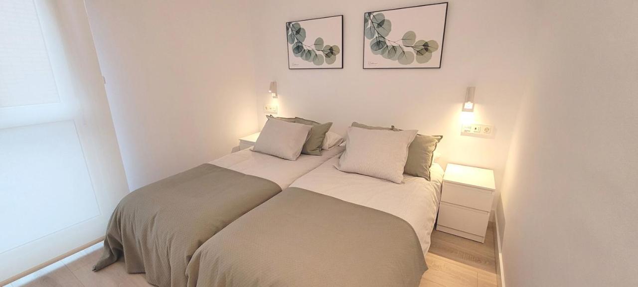 Cozy White Home In Getxo Exteriér fotografie